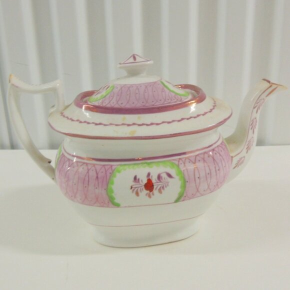 Vintage Pink and Green With Gold Accents Teapot Hand Painted. - Picture 1 of 6